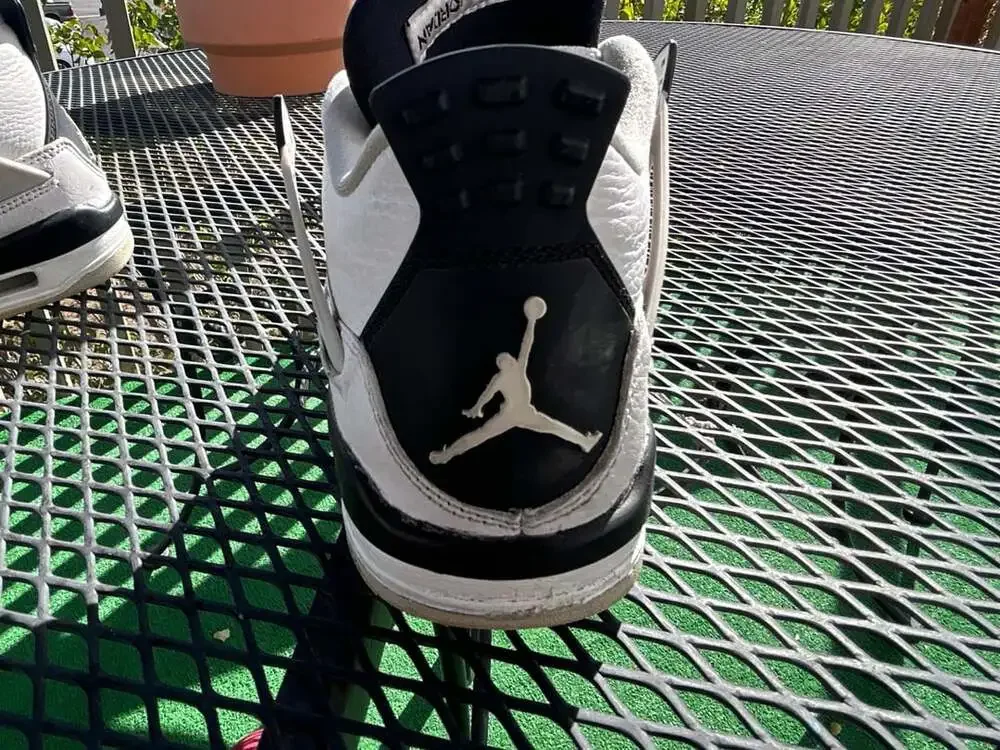 Nike Air Jordan 4 Retro Military Black